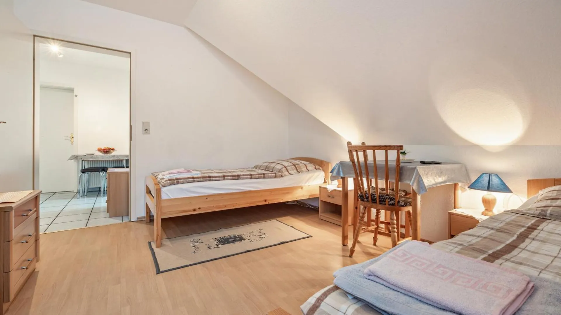 Messenahe Ferienwohnung Hanower 0*,  Niemcy